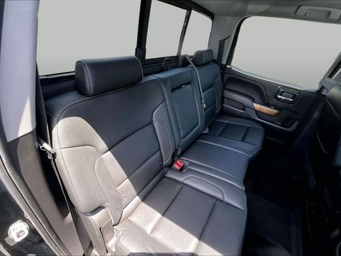 Used 2018 Chevrolet Silverado 1500 LTZ w/ Sport Package AWD/4WD image 19