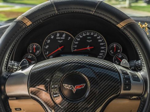Used 2008 Chevrolet Corvette Coupe w/ Preferred Equipment Group RWD image 37