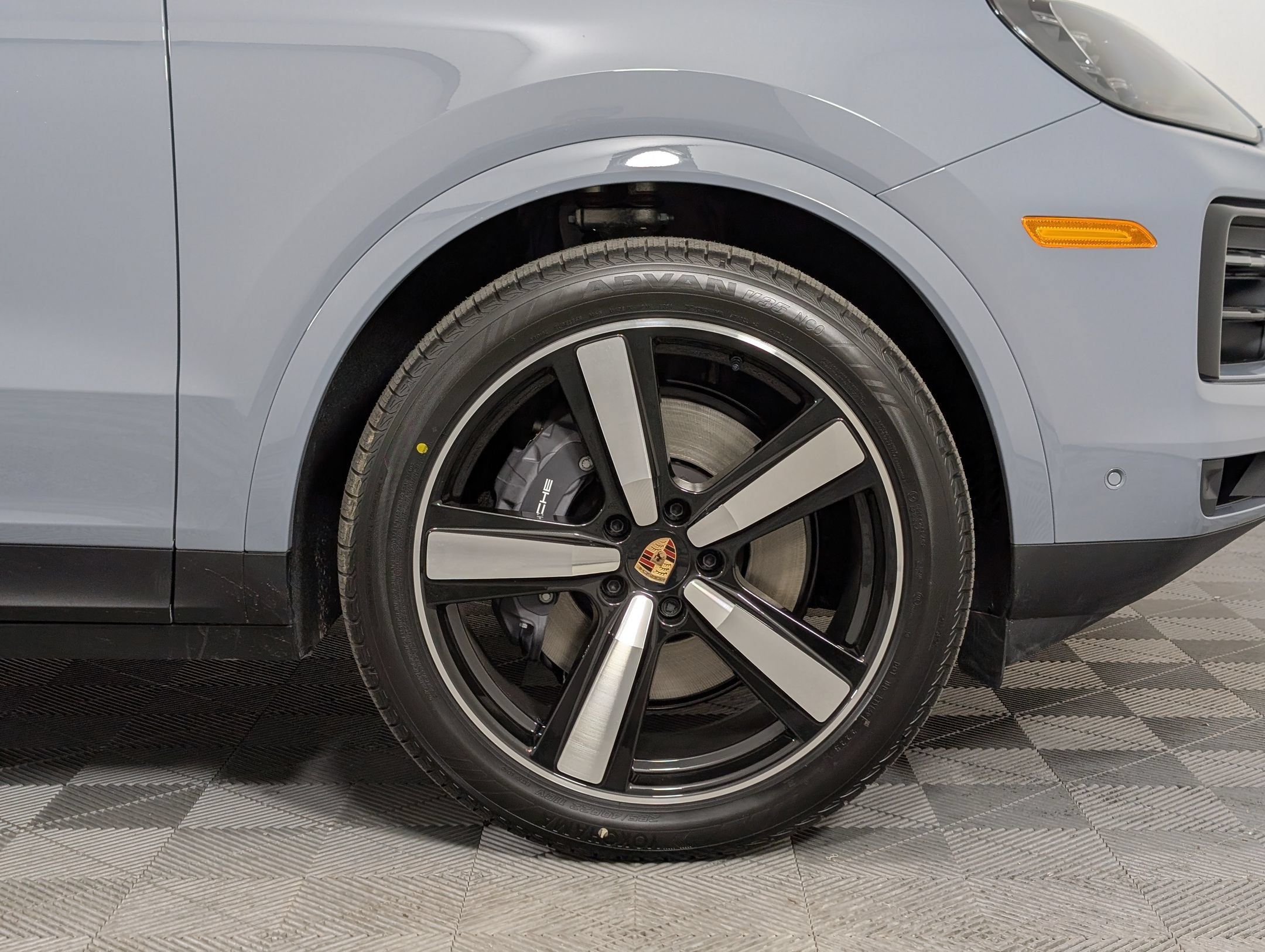 Certified 2026 Porsche Cayenne AWD/4WD image 14