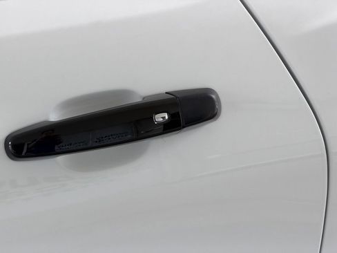 Used 2023 Chevrolet Camaro LT w/ Redline Edition RWD image 17