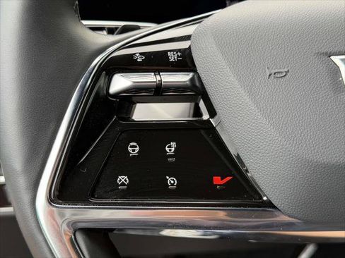 Used 2026 Cadillac Vistiq Sport w/ LPO, Floor Liner Package AWD/4WD image 26