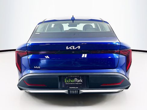 Used 2025 Kia K4 LXS image 7