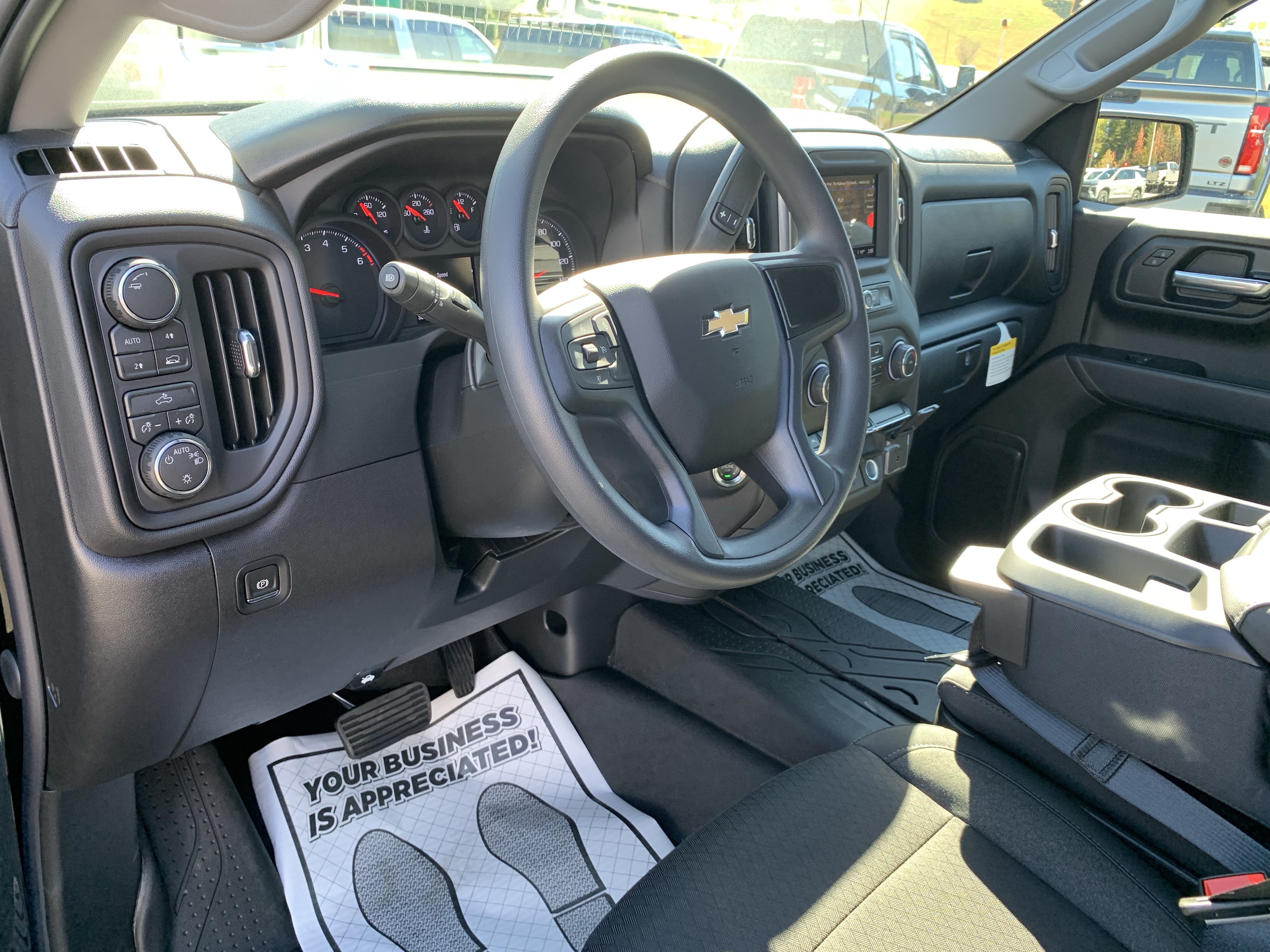New 2026 Chevrolet Silverado 1500 Custom w/ Turbomax Blackout Package AWD/4WD image 11
