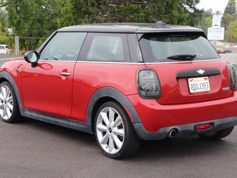 Used 2014 MINI Cooper 2-Door Hardtop FWD image 6