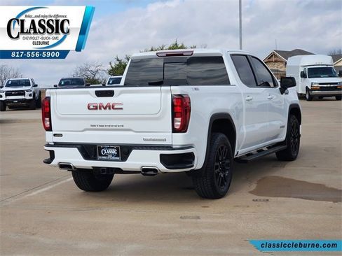 Used 2025 GMC Sierra 1500 Elevation w/ Preferred Package image 9