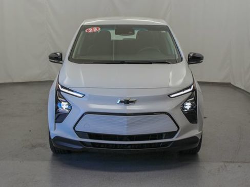Used 2023 Chevrolet Bolt LT w/ Driver Confidence Package FWD image 4