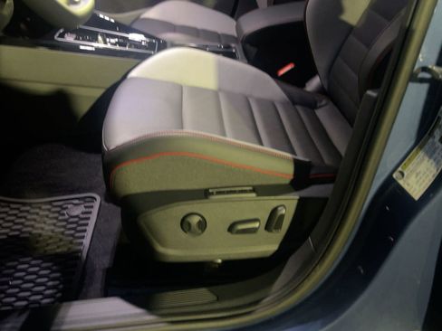 New 2026 Volkswagen GTI SE FWD image 14