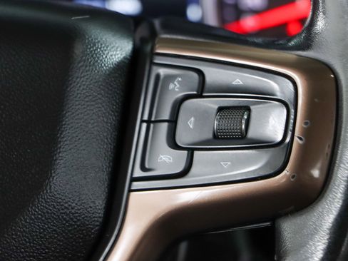 Used 2022 Chevrolet Silverado 2500 High Country image 14