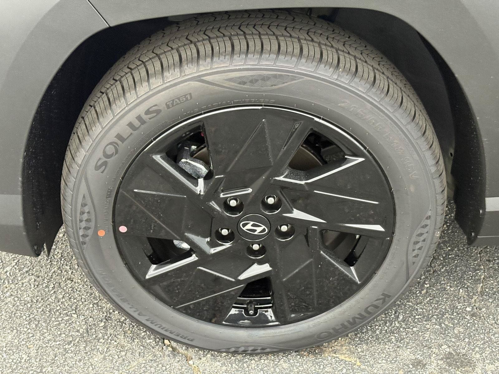New 2027 Hyundai Kona SEL Sport FWD image 13