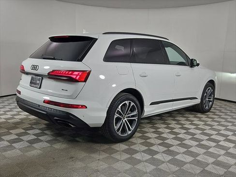 Certified 2025 Audi Q7 2.0T Premium Plus w/ Premium Plus Package AWD/4WD image 7
