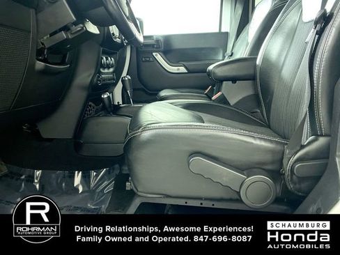 Used 2014 Jeep Wrangler Unlimited Sport image 5