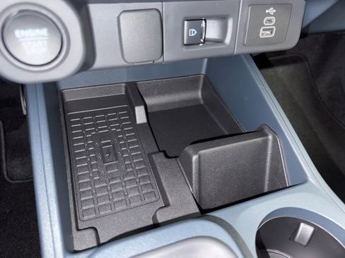 New 2025 Ford Maverick Lariat w/ 4K Tow Package image 25