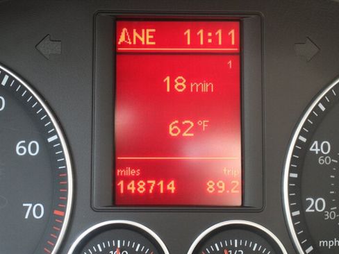 Used 2009 Volkswagen Jetta SEL FWD image 7