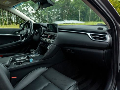 Used 2026 Genesis G70 2.5T RWD image 18