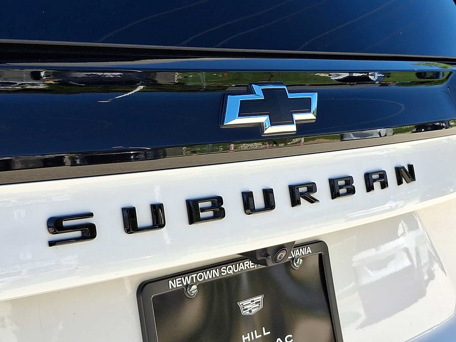 Used 2025 Chevrolet Suburban RST AWD/4WD image 37