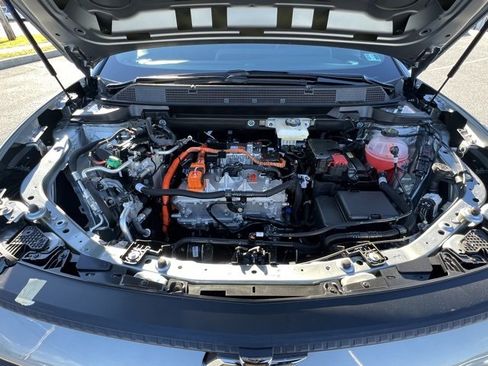 New 2026 Chevrolet Equinox EV LT image 13