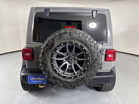 Used 2021 Jeep Wrangler Unlimited Rubicon w/ Trailer Tow Package AWD/4WD image 7