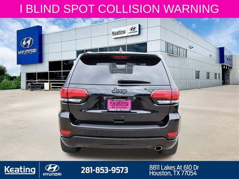 Used 2020 Jeep Grand Cherokee Altitude RWD image 6
