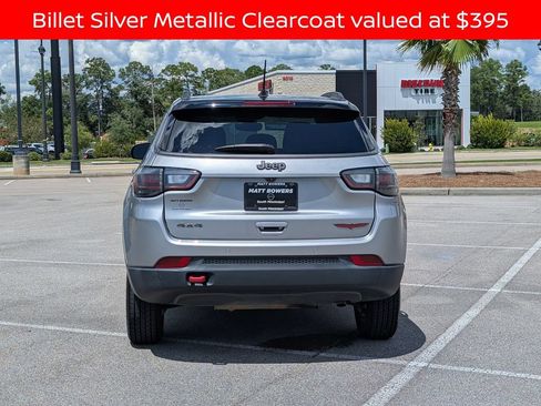 Used 2022 Jeep Compass Trailhawk w/ Trailhawk Elite Group AWD/4WD image 4