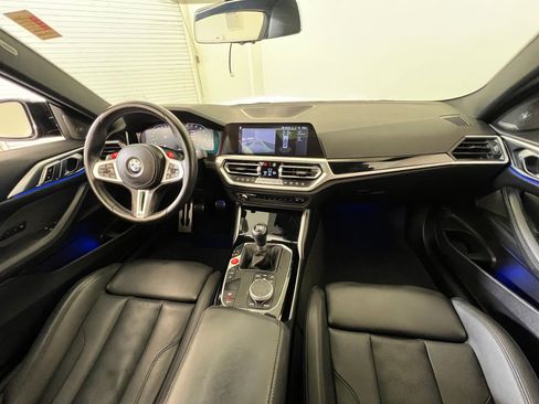 Used 2022 BMW M4 Coupe image 14