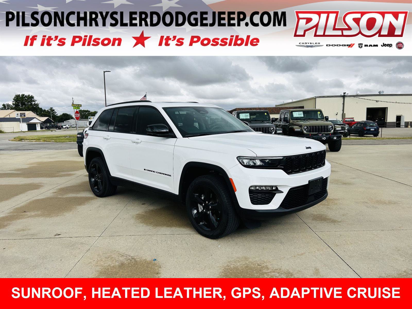 Used 2023 Jeep Grand Cherokee Limited w/ Black Appearance Package AWD/4WD image 1