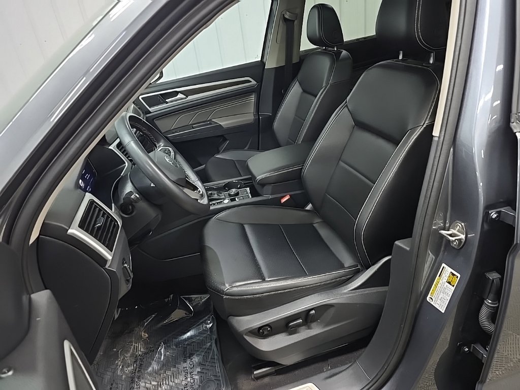 Used 2022 Volkswagen Atlas SE AWD/4WD image 30