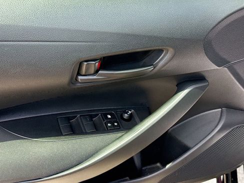 Used 2024 Toyota Corolla LE FWD image 19