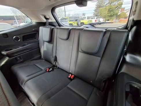 Used 2023 Subaru Ascent Touring image 15