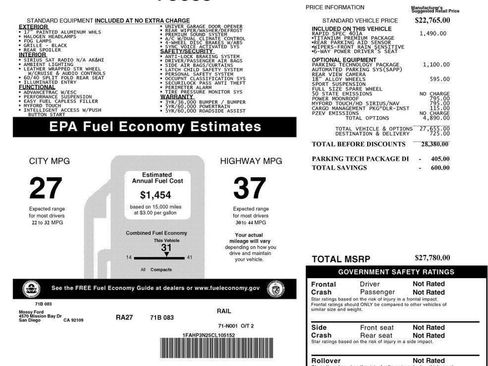 Used 2012 Ford Focus Titanium FWD image 2