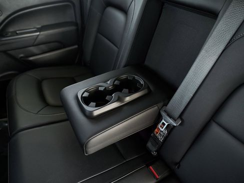 Used 2019 GMC Canyon SLT w/ Driver Alert Package image 28