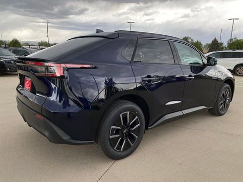New 2026 Subaru Solterra AWD/4WD image 5