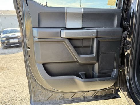 Used 2016 Ford F150 XLT w/ Equipment Group 302A Luxury image 20