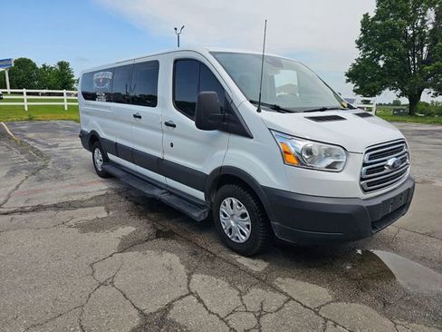 Used 2017 Ford Transit 350 XLT RWD image 1