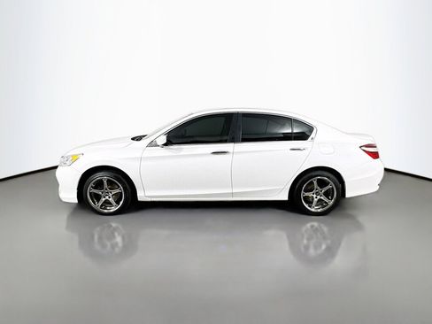 Used 2017 Honda Accord LX image 2
