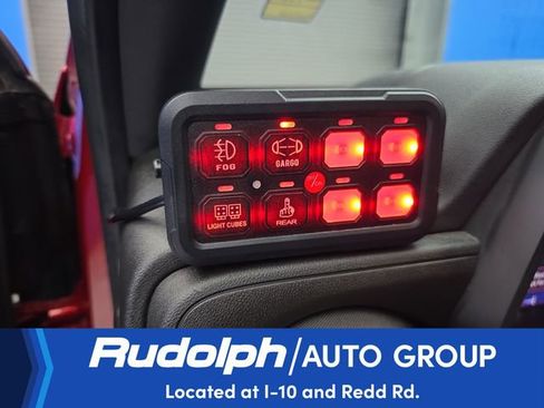 Used 2025 Chevrolet Colorado Trail Boss image 16