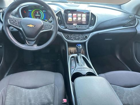 Used 2017 Chevrolet Volt LT image 9