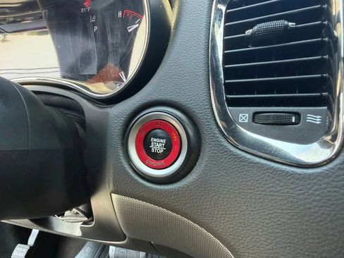 Used 2018 Dodge Durango R/T w/ Technology Group AWD/4WD image 32