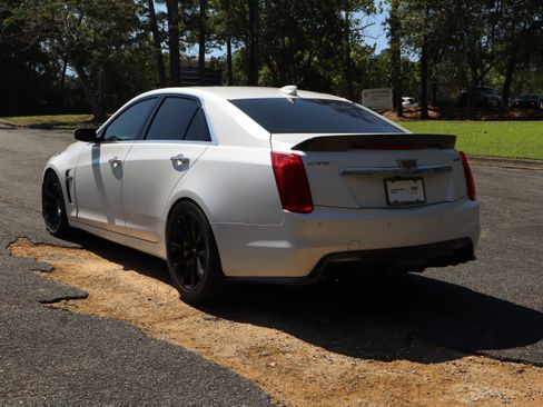 Used 2016 Cadillac CTS V w/ Carbon Fiber Package RWD image 5