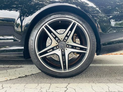 Used 2012 Mercedes-Benz CL 63 AMG image 15