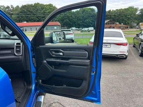 Used 2021 RAM 1500 Big Horn AWD/4WD image 21