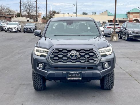 Used 2023 Toyota Tacoma TRD Off-Road w/ Black Out Package (TMS) image 6