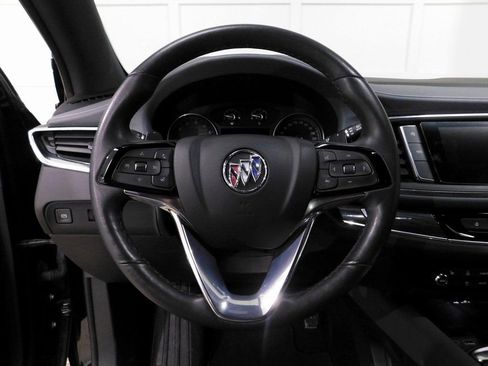 Used 2024 Buick Enclave Essence image 37