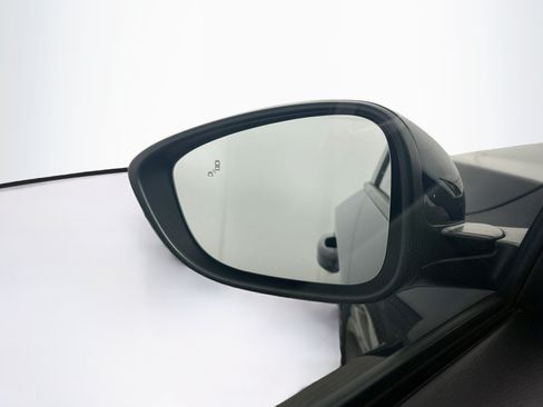 Used 2018 Honda Accord EX image 16