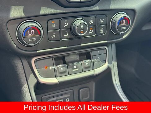 Used 2022 GMC Terrain AT4 w/ Infotainment Package II AWD/4WD image 22