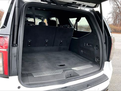 Certified 2023 Chevrolet Suburban Premier image 21