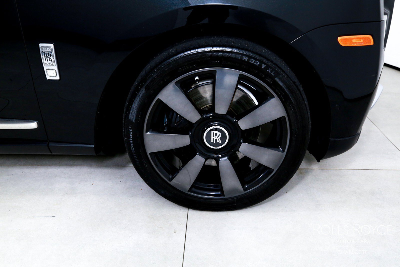 Used 2020 Rolls-Royce Cullinan AWD/4WD image 41