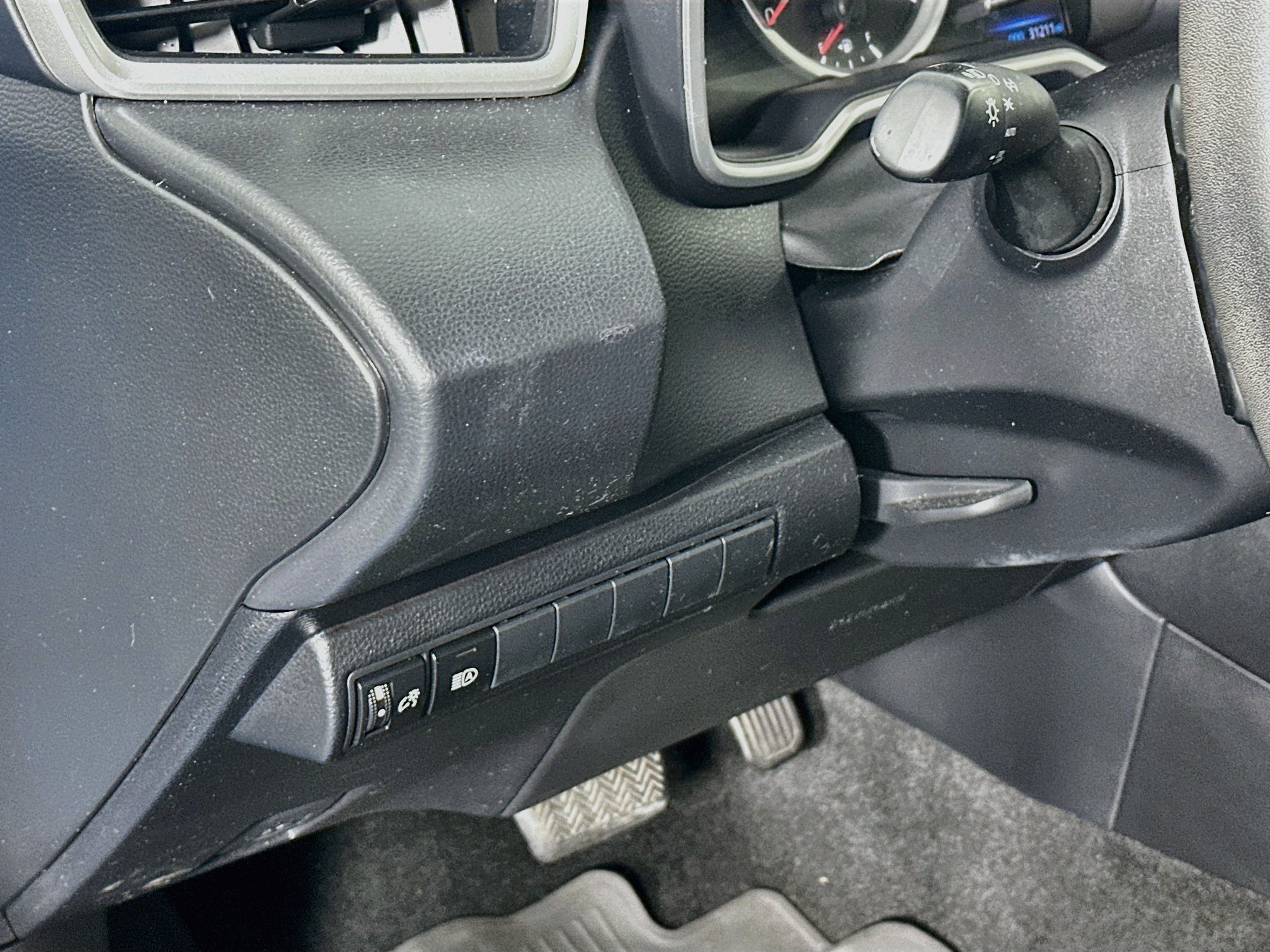 Used 2022 Toyota Corolla SE FWD image 17