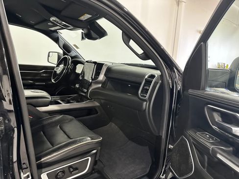 Used 2022 RAM 1500 Laramie w/ Sport Appearance Package AWD/4WD image 16