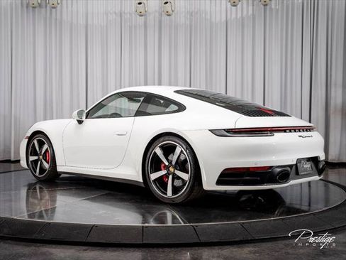 Used 2024 Porsche 911 Carrera S RWD image 9