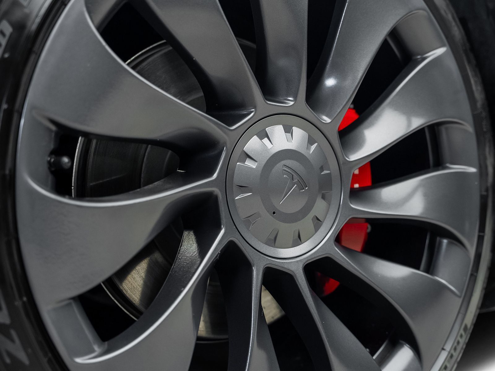 Used 2020 Tesla Model Y Long Range AWD/4WD image 23